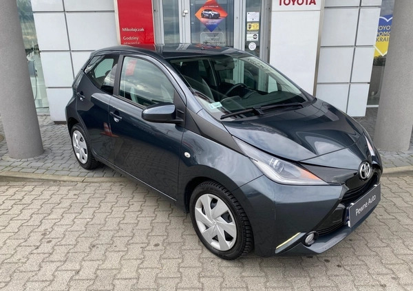 Toyota Aygo cena 37500 przebieg: 115217, rok produkcji 2017 z Pilica małe 191